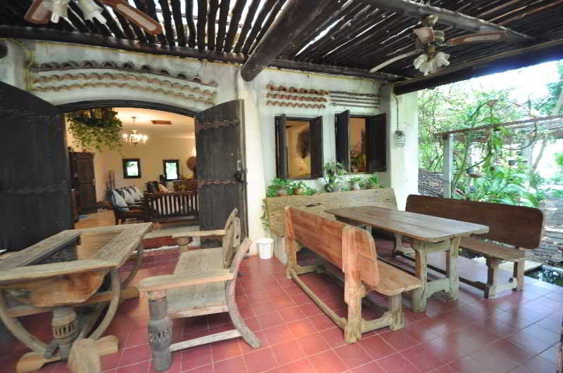 Momchailai Pattaya Retreat Extérieur photo