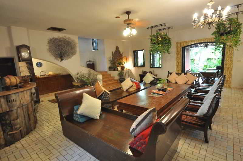 Momchailai Pattaya Retreat Extérieur photo