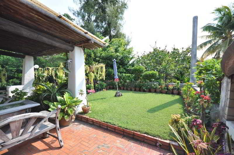 Momchailai Pattaya Retreat Extérieur photo